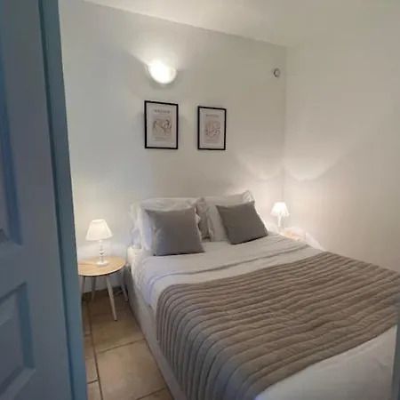 Domaine Lou Bel Azur - Entre Ciel Et Terre アパートホテル 3*